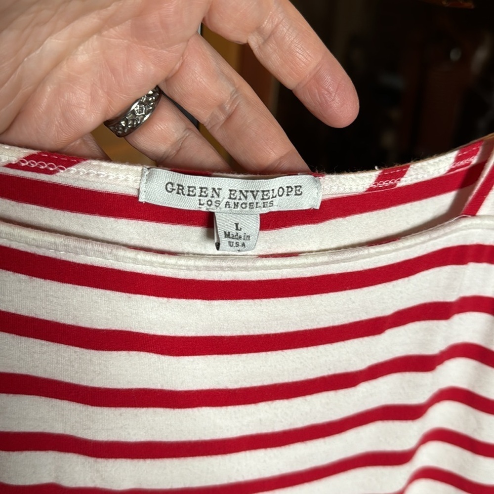 Green Envelope Red White Stripe Top Size Large - Picture 3 of 4